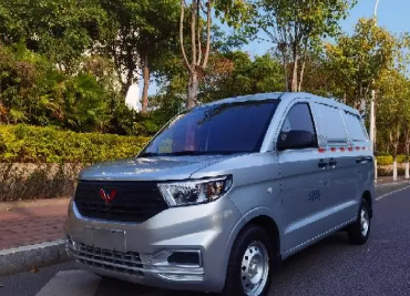 準(zhǔn)新車(chē) 五菱宏光V客貨